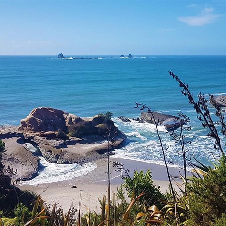 Hotel The Hole In The Rock Yurt Cape Foulwind Exterior foto